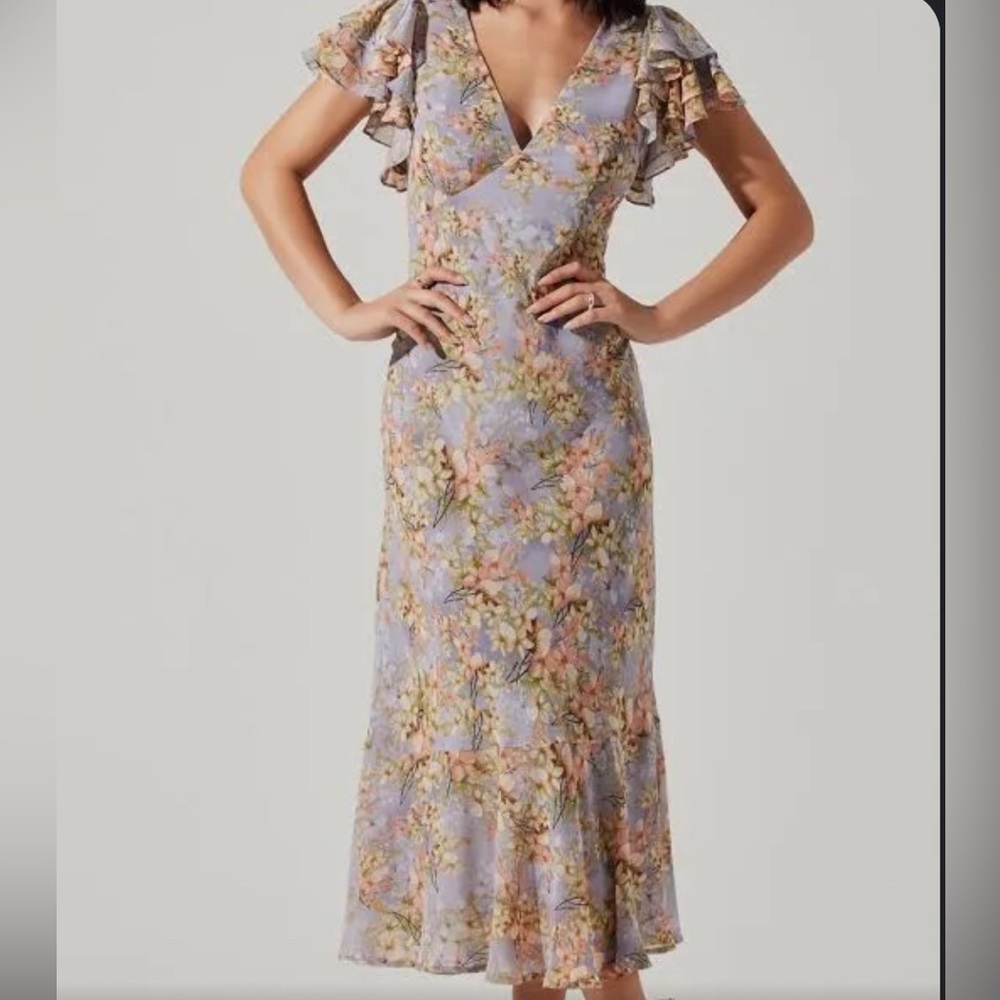 ASTR the Label Celestine Floral Midi Dress - Size XL - never worn
